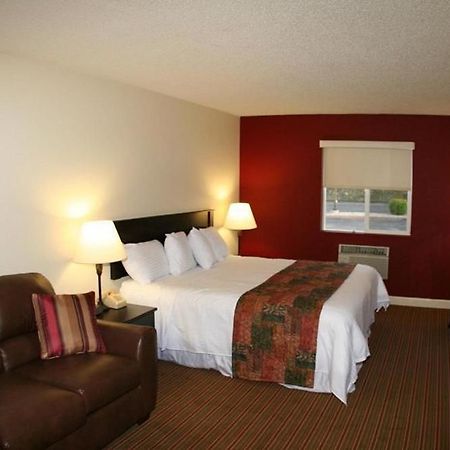 Lake House Hotel Osage Beach Buitenkant foto
