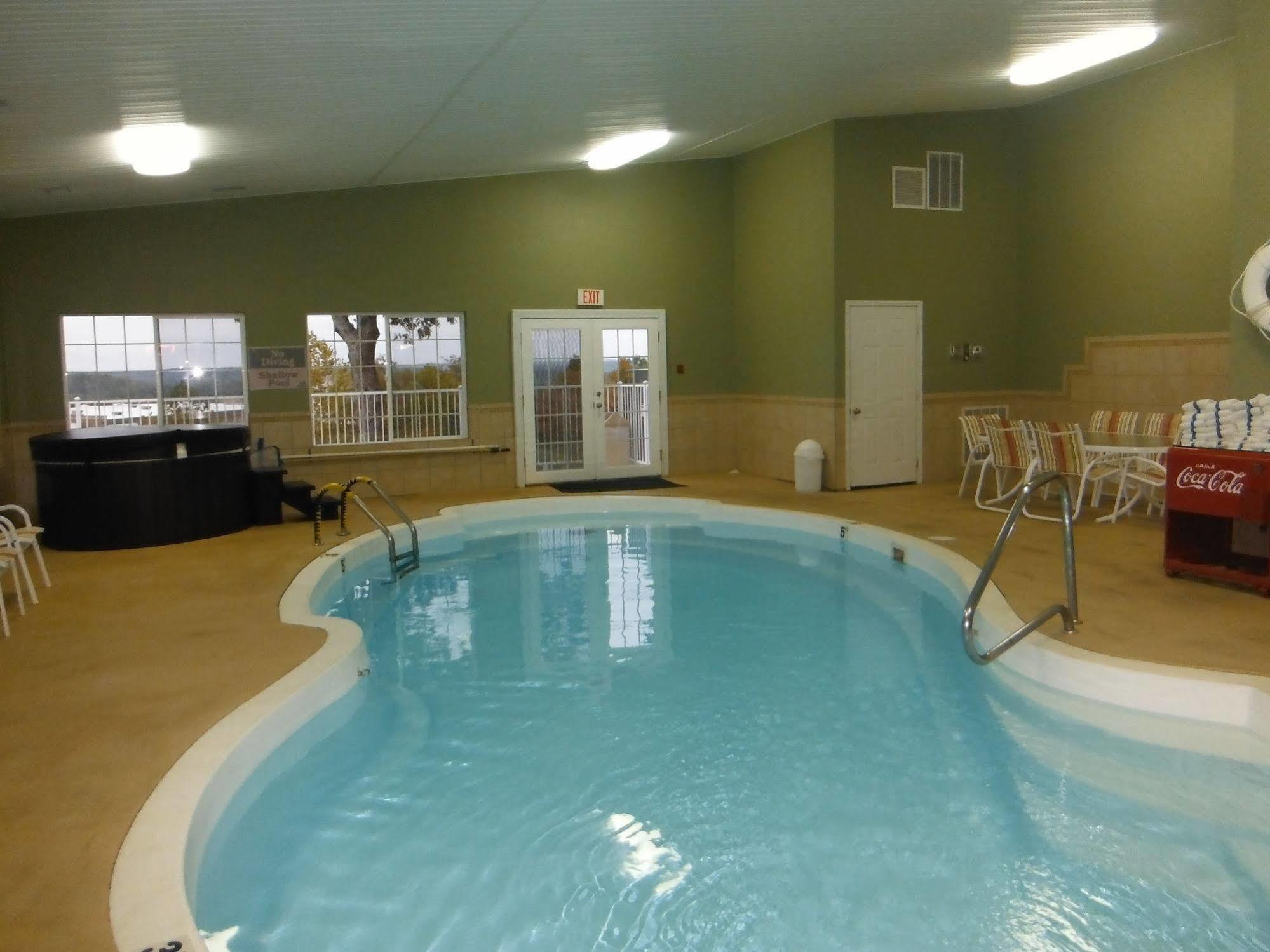 Lake House Hotel Osage Beach Buitenkant foto