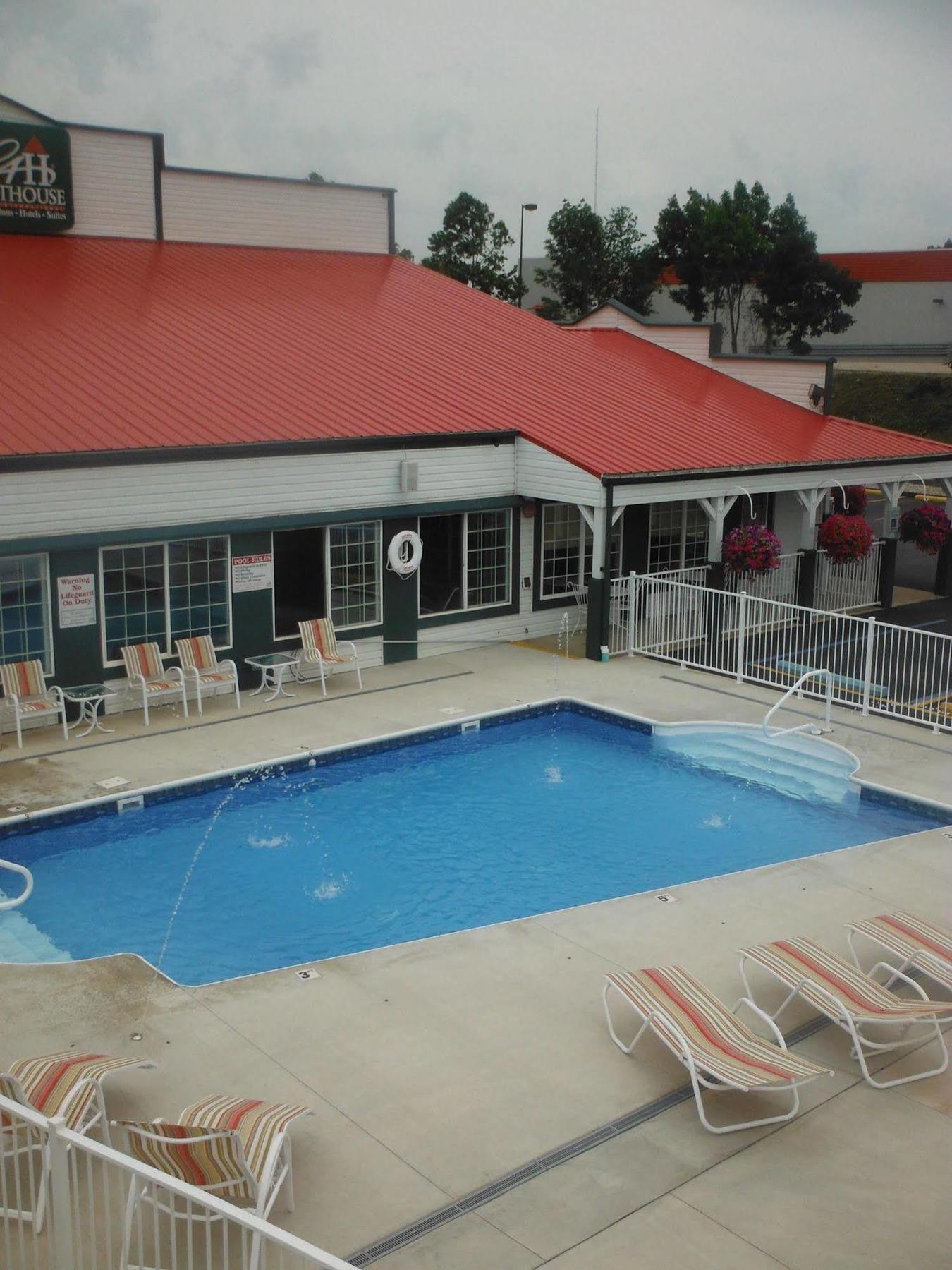 Lake House Hotel Osage Beach Buitenkant foto
