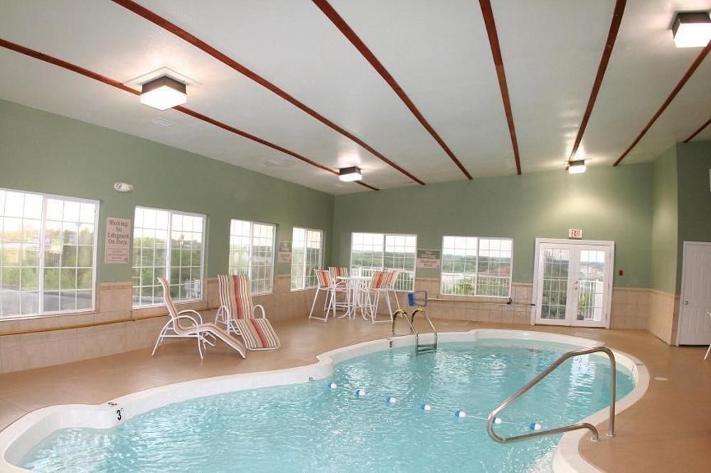 Lake House Hotel Osage Beach Buitenkant foto
